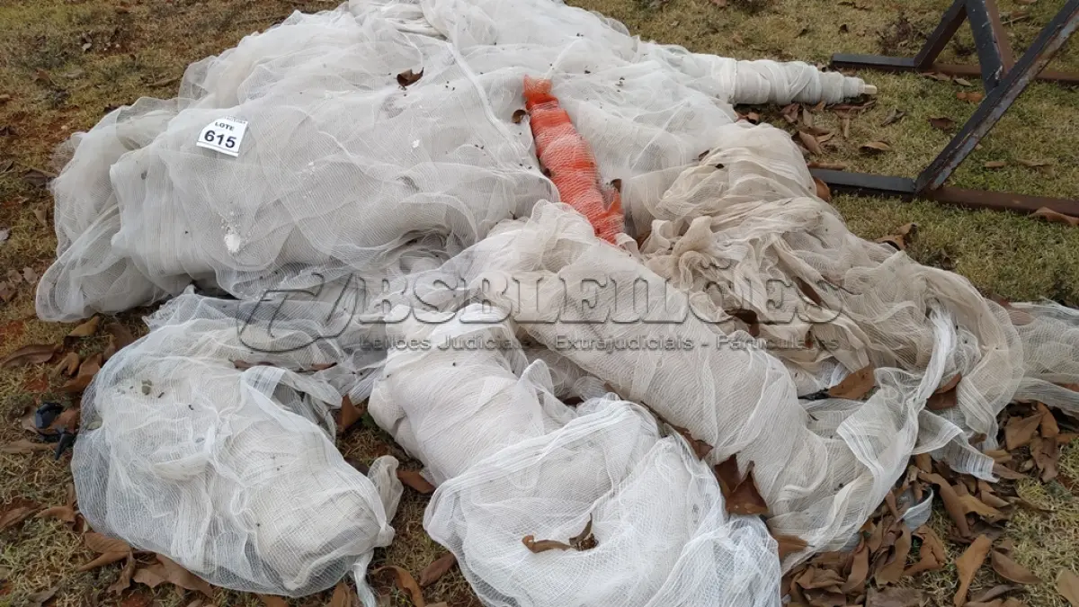 LOTE 615 - 01 LOTE COM TELAS DE PROTEÇÃO PARA OBRA. (NO ESTADO) ATENÇÃO! FAZER A VISITAÇÃO ANTES DE ARREMATAR, NÃO SABEMOS SE FUNCIONA, LEILÃO NÃO TEM GARANTIA E NEM DEVOLUÇÃO, SUJEITO A POSSÍVEIS AVARIAS VISÍVEIS/OCULTAS E/OU AUSÊNCIA DE COMPONENTES.