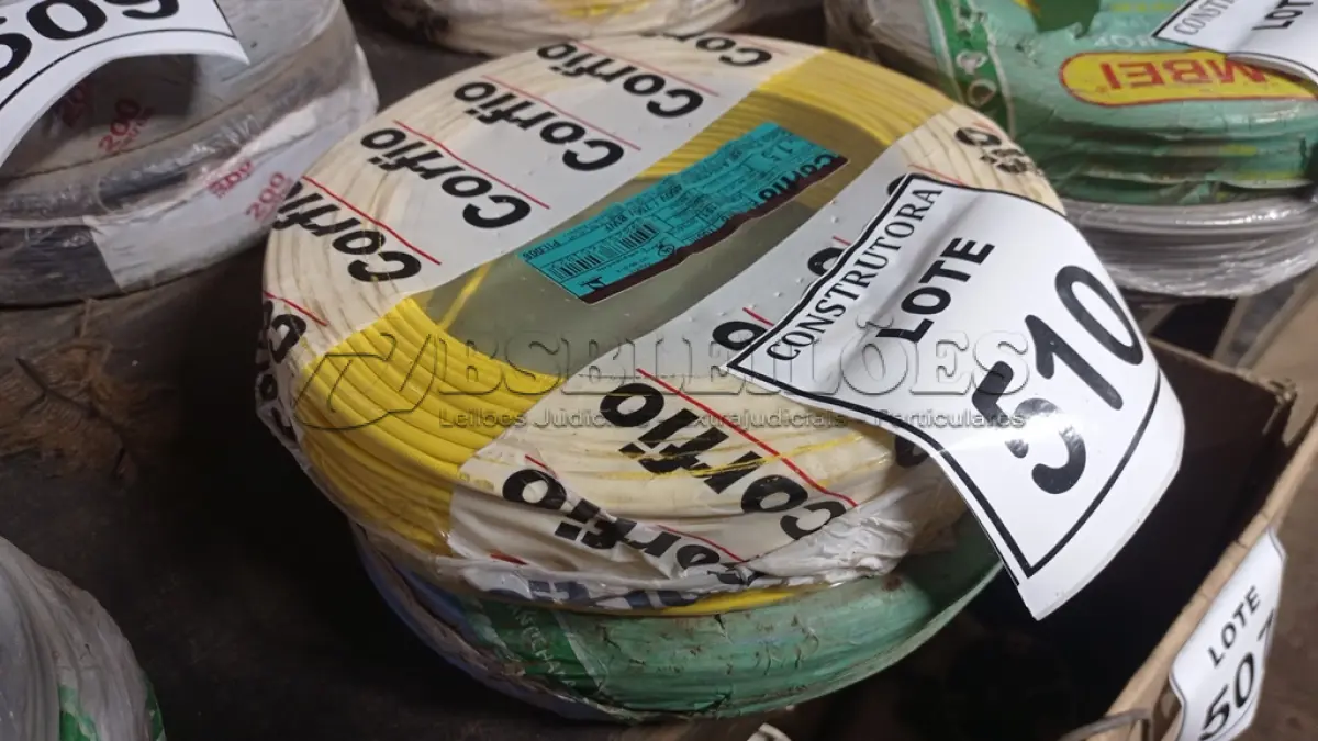 LOTE 510 - 02 ROLOS DE FIO 1X1,5MM ANTI CHAMA 450/750 100 METROS NA COR AMARELO E AZUL. (NO ESTADO) ATENÇÃO! FAZER A VISITAÇÃO ANTES DE ARREMATAR, NÃO SABEMOS SE FUNCIONA, LEILÃO NÃO TEM GARANTIA E NEM DEVOLUÇÃO, SUJEITO A POSSÍVEIS AVARIAS VISÍVEIS/OCULTAS E/OU AUSÊNCIA DE COMPONENTES.