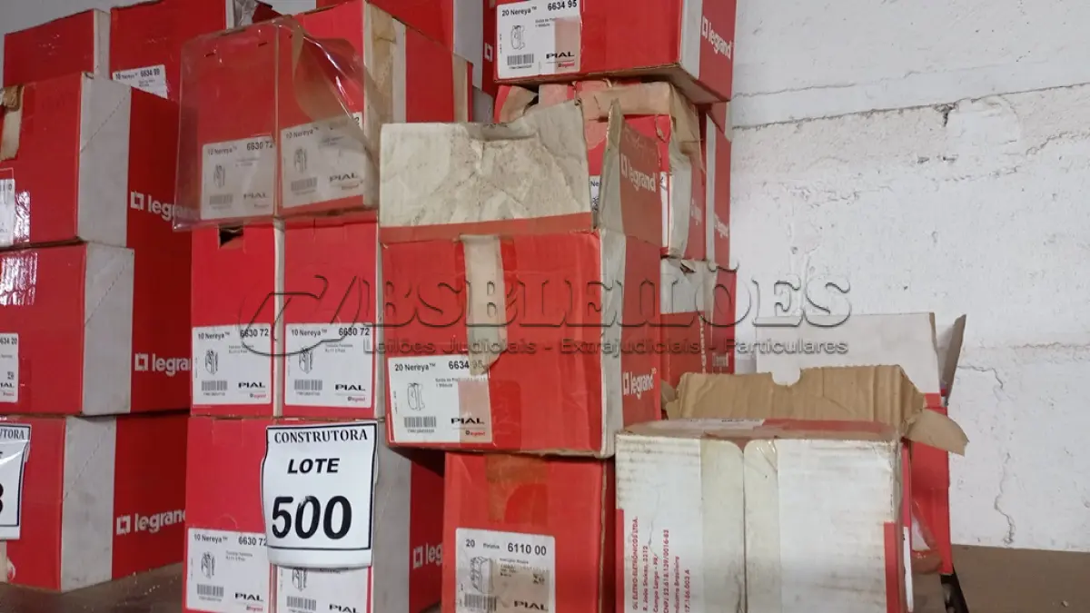LOTE 500 - 01 LOTE COM TOMADAS RJ-11 PARA TELEFONES. (NO ESTADO) ATENÇÃO! FAZER A VISITAÇÃO ANTES DE ARREMATAR, NÃO SABEMOS SE FUNCIONA, LEILÃO NÃO TEM GARANTIA E NEM DEVOLUÇÃO, SUJEITO A POSSÍVEIS AVARIAS VISÍVEIS/OCULTAS E/OU AUSÊNCIA DE COMPONENTES.