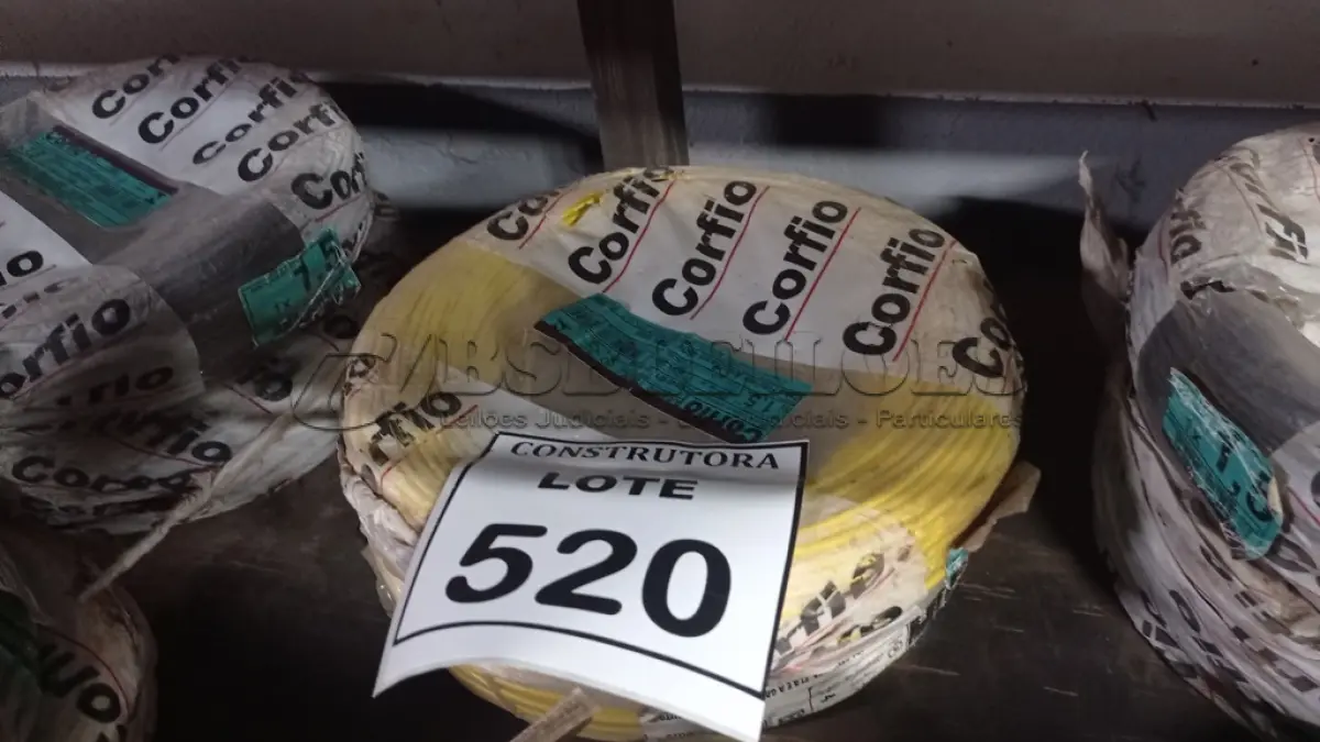 LOTE 520 - 02 ROLOS DE FIO 1X1,5MM ANTI CHAMA 450/750 100 METROS NA COR AMARELO. (NO ESTADO) ATENÇÃO! FAZER A VISITAÇÃO ANTES DE ARREMATAR, NÃO SABEMOS SE FUNCIONA, LEILÃO NÃO TEM GARANTIA E NEM DEVOLUÇÃO, SUJEITO A POSSÍVEIS AVARIAS VISÍVEIS/OCULTAS E/OU AUSÊNCIA DE COMPONENTES.