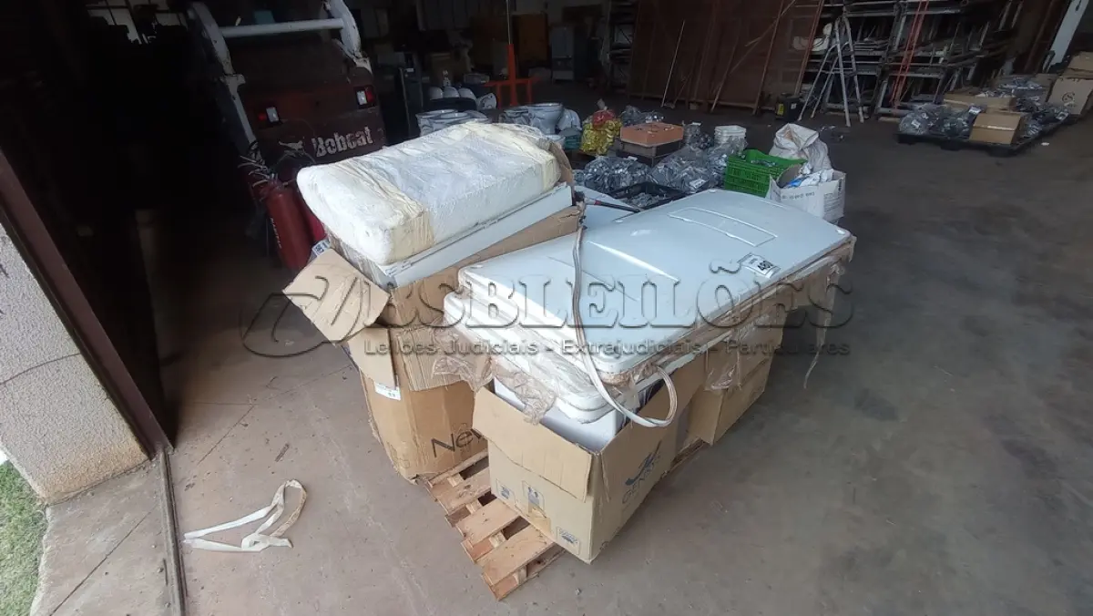LOTE 480 - 01 LOTE COM XAFITER. (NO ESTADO) ATENÇÃO! FAZER A VISITAÇÃO ANTES DE ARREMATAR, NÃO SABEMOS SE FUNCIONA, LEILÃO NÃO TEM GARANTIA E NEM DEVOLUÇÃO, SUJEITO A POSSÍVEIS AVARIAS VISÍVEIS/OCULTAS E/OU AUSÊNCIA DE COMPONENTES.
