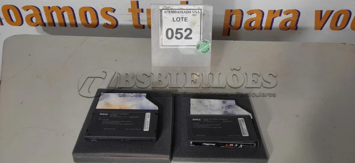 LOTE 052 - 01 MÓDULO CD VARIÁVEL LATITUDE CP24X (VARIABLE CDROM MODULE). (NO ESTADO EM QUE SE ENCONTRA. SUJEITO A AVARIAS OCULTAS/VISÍVEIS.)