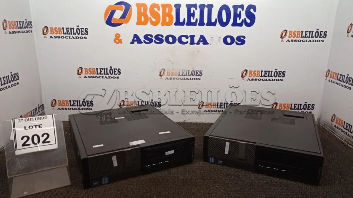 LOTE 202 - 02 CPUS MARCA DELL. (NO ESTADO) ATENÇÃO! FAZER A VISITAÇÃO ANTES DE ARREMATAR, NÃO SABEMOS SE FUNCIONA, LEILÃO NÃO TEM GARANTIA E NEM DEVOLUÇÃO, SUJEITO A POSSÍVEIS AVARIAS VISÍVEIS/OCULTAS E/OU AUSÊNCIA DE COMPONENTES.