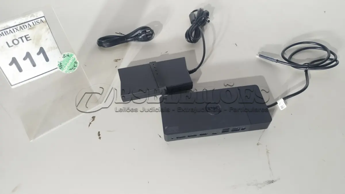 LOTE 111 - 01 DOCKING STATION DELL WD19 (NOVO).(NO ESTADO EM QUE SE ENCONTRA. SUJEITO A AVARIAS OCULTAS/VISÍVEIS.)