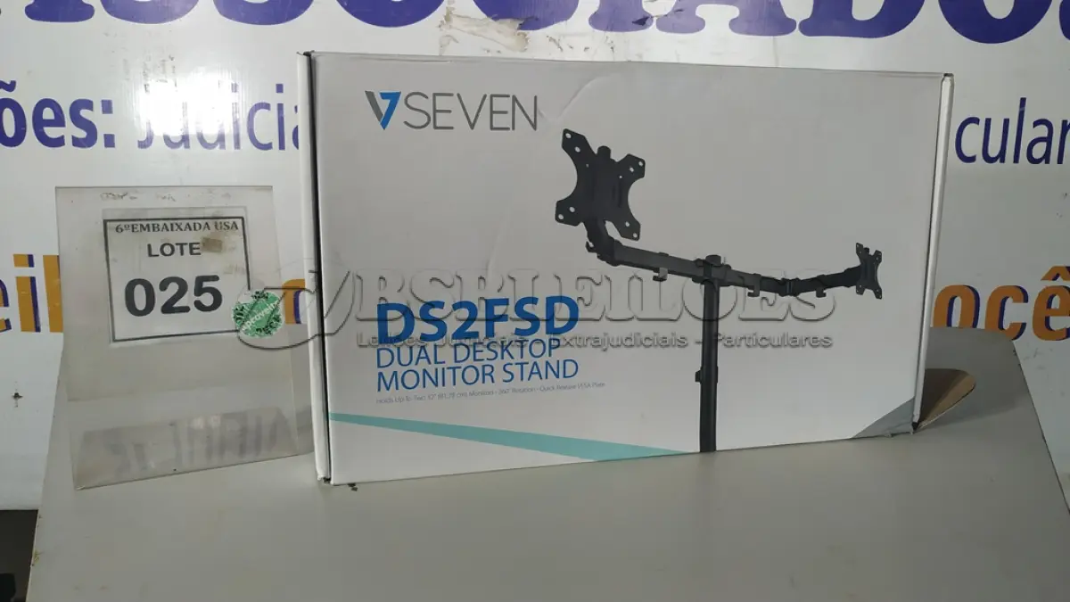 LOTE 025 - 01 SUPORTE DE MONITOR DUPLO SEVN DS2FSD. (NO ESTADO EM QUE SE ENCONTRA. SUJEITO A AVARIAS OCULTAS/VISÍVEIS.)