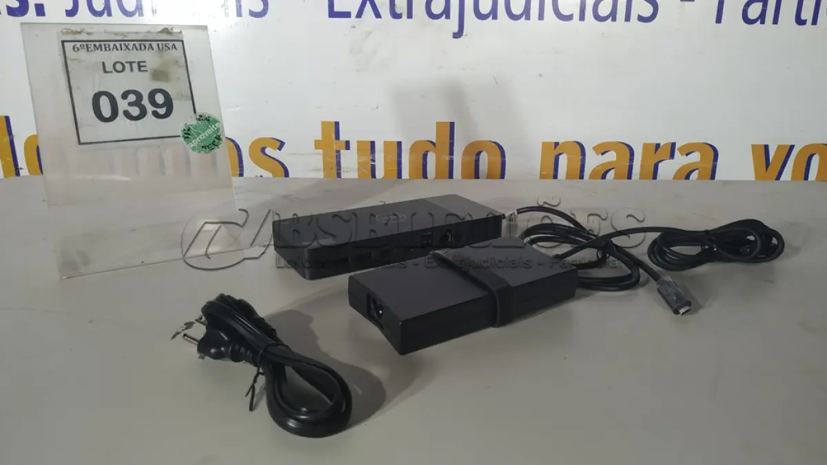 LOTE 039 - 01 DOCKING STATION DELL WD19 (NOVO).(NO ESTADO EM QUE SE ENCONTRA. SUJEITO A AVARIAS OCULTAS/VISÍVEIS.)