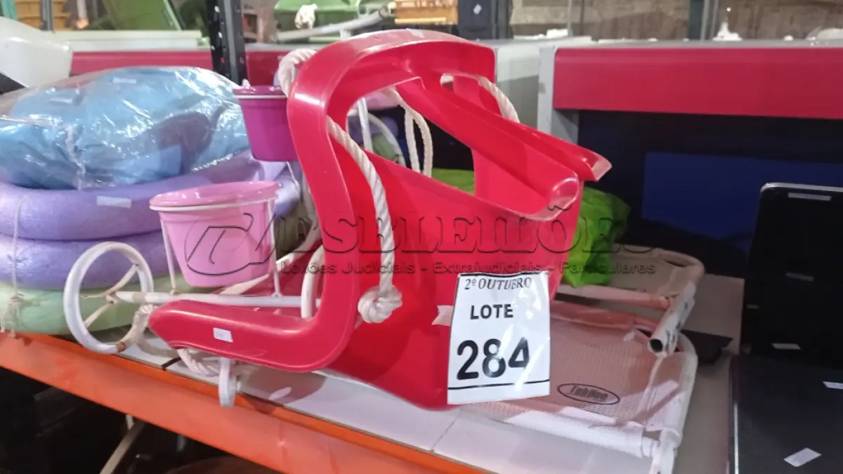 LOTE 284