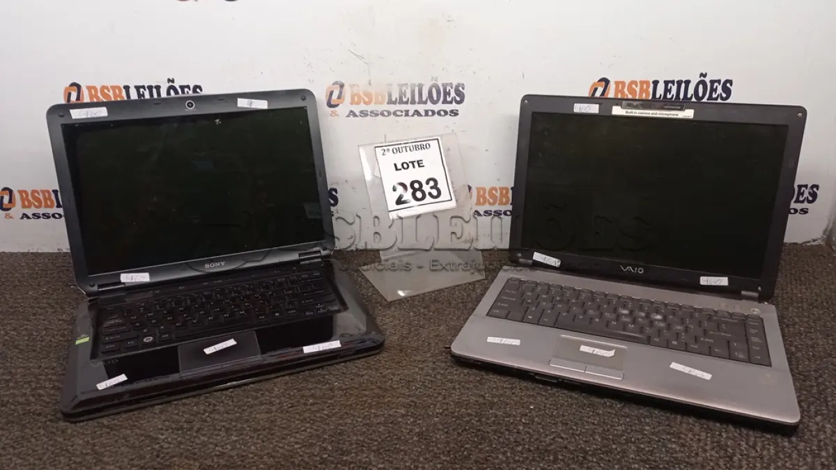 LOTE 283 - 02 NOTEBOOKS MARCA SONY VAIO. (NO ESTADO) ATENÇÃO! FAZER A VISITAÇÃO ANTES DE ARREMATAR, NÃO SABEMOS SE FUNCIONA, LEILÃO NÃO TEM GARANTIA E NEM DEVOLUÇÃO, SUJEITO A POSSÍVEIS AVARIAS VISÍVEIS/OCULTAS E/OU AUSÊNCIA DE COMPONENTES.
