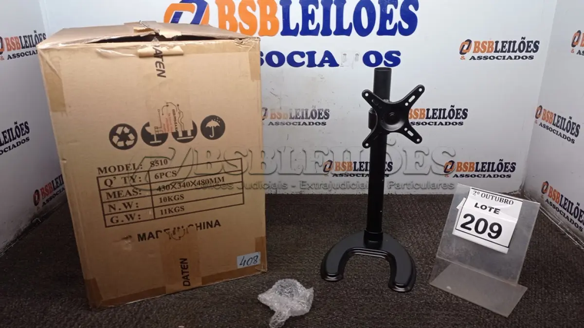 LOTE 209 - 01 CAIXA COM 06 SUPORTES PARA MONITORES MARCA DATEN. (NO ESTADO) ATENÇÃO! FAZER A VISITAÇÃO ANTES DE ARREMATAR, NÃO SABEMOS SE FUNCIONA, LEILÃO NÃO TEM GARANTIA E NEM DEVOLUÇÃO, SUJEITO A POSSÍVEIS AVARIAS VISÍVEIS/OCULTAS E/OU AUSÊNCIA DE COMPONENTES.