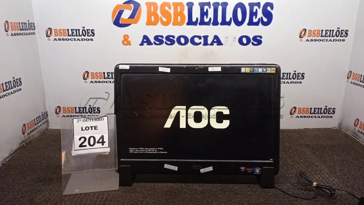 LOTE 204 - 01 ALL IN ONE MARCA AOC. (NO ESTADO) ATENÇÃO! FAZER A VISITAÇÃO ANTES DE ARREMATAR, NÃO SABEMOS SE FUNCIONA, LEILÃO NÃO TEM GARANTIA E NEM DEVOLUÇÃO, SUJEITO A POSSÍVEIS AVARIAS VISÍVEIS/OCULTAS E/OU AUSÊNCIA DE COMPONENTES.