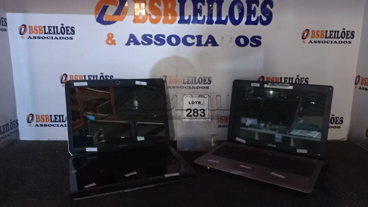 LOTE 283 - 02 NOTEBOOKS MARCA SONY VAIO. (NO ESTADO) ATENÇÃO! FAZER A VISITAÇÃO ANTES DE ARREMATAR, NÃO SABEMOS SE FUNCIONA, LEILÃO NÃO TEM GARANTIA E NEM DEVOLUÇÃO, SUJEITO A POSSÍVEIS AVARIAS VISÍVEIS/OCULTAS E/OU AUSÊNCIA DE COMPONENTES.