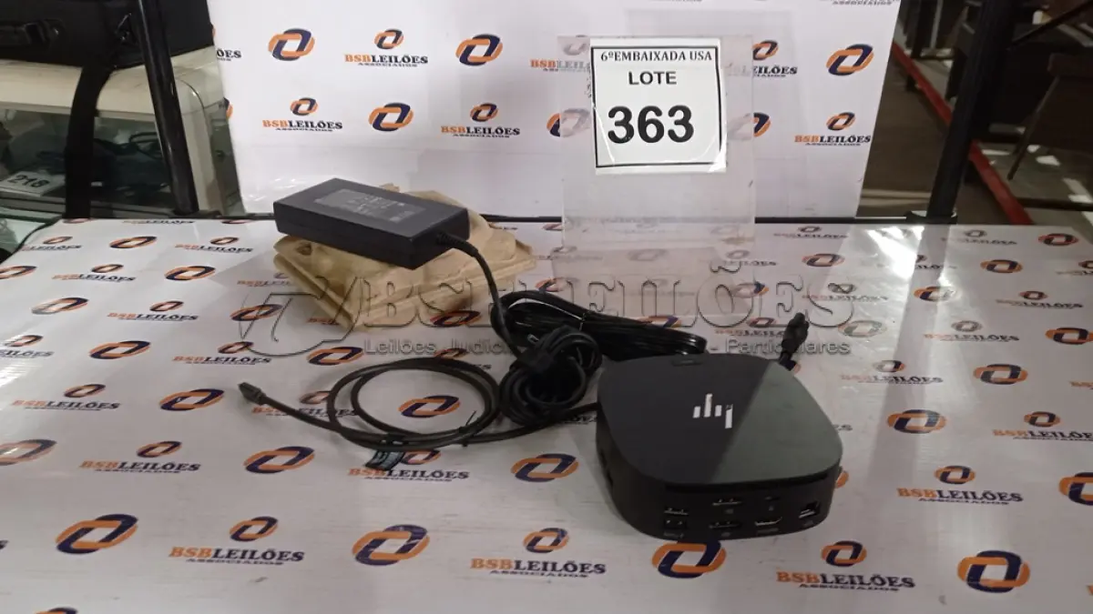 LOTE 363 - 01 DOCKING STATION HP HSN-IX02.(NOVO) (NO ESTADO EM QUE SE ENCONTRA. SUJEITO A AVARIAS OCULTAS/VISÍVEIS.)