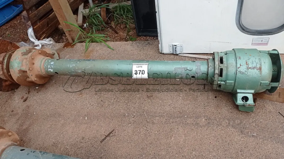 LOTE 370 - 01 BOMBA D’AGUA.  (NO ESTADO EM QUE SE ENCONTRA. SUJEITO A AVARIAS OCULTAS/VISÍVEIS.)