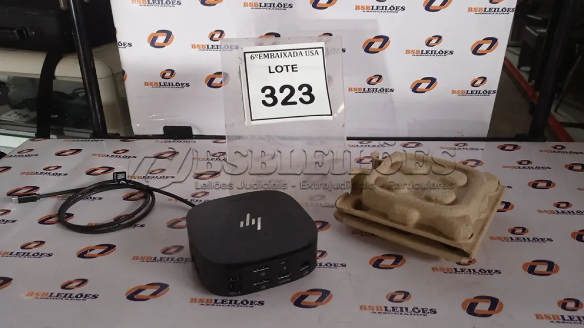LOTE 323 - 01 DOCKING STATION HP HSN-IX02.(NOVO) (NO ESTADO EM QUE SE ENCONTRA. SUJEITO A AVARIAS OCULTAS/VISÍVEIS.)