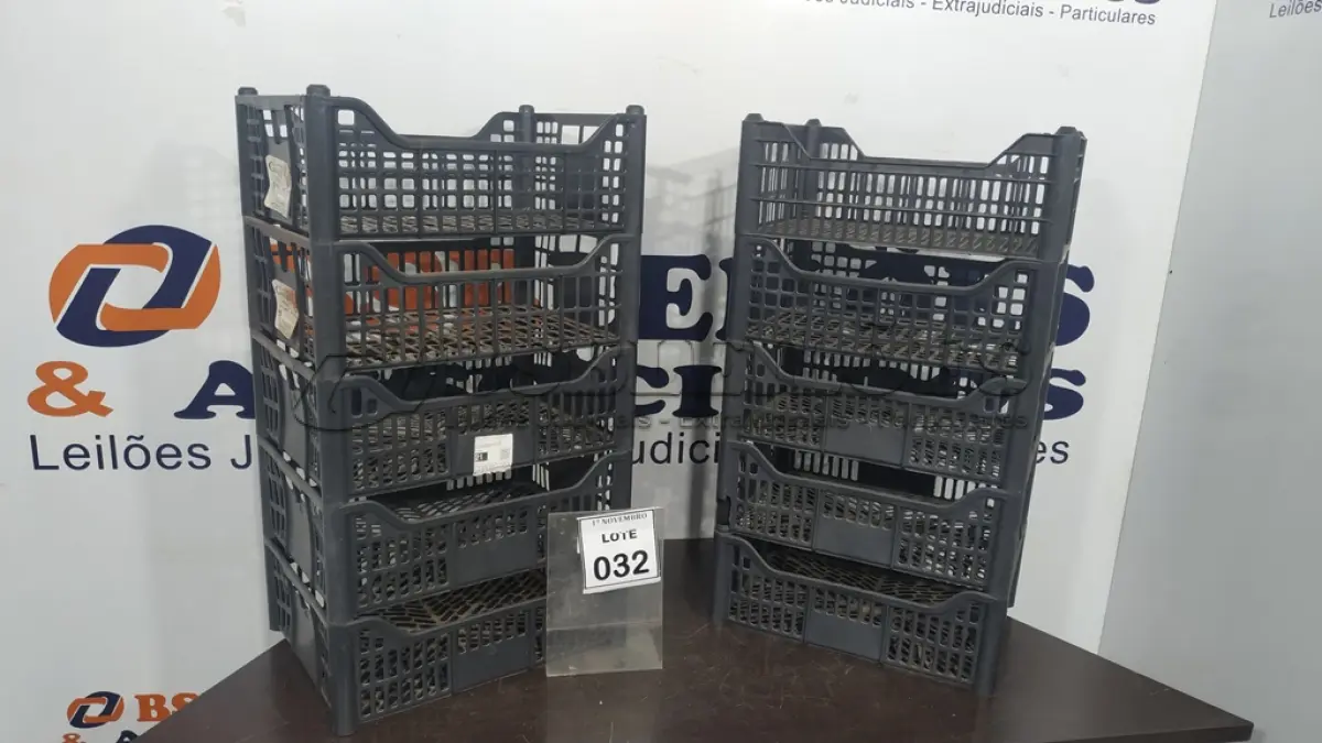 LOTE 032 - 10 CESTAS ORGANIZADORA. (NO ESTADO) ATENÇÃO! FAZER A VISITAÇÃO ANTES DE ARREMATAR, NÃO SABEMOS SE FUNCIONA, LEILÃO NÃO TEM GARANTIA E NEM DEVOLUÇÃO, SUJEITO A POSSÍVEIS AVARIAS VISÍVEIS/OCULTAS E/OU AUSÊNCIA DE COMPONENTES.
