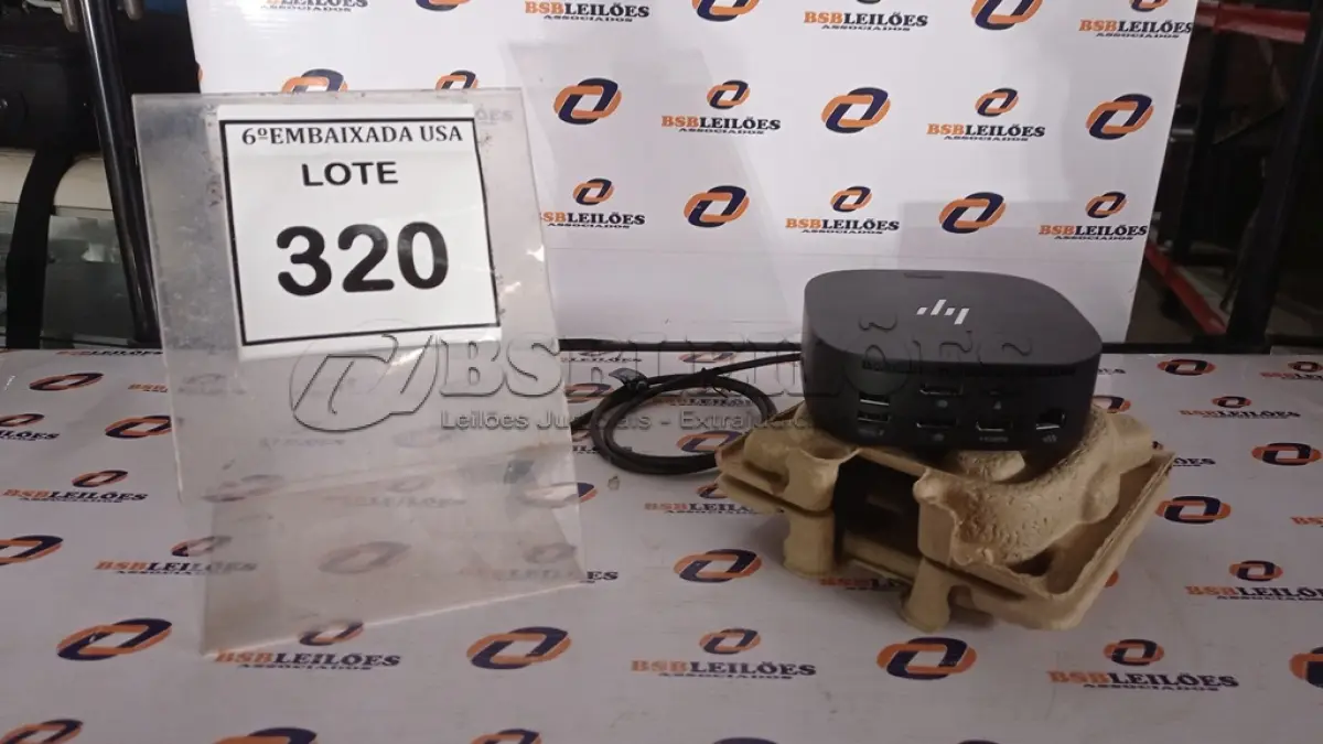 LOTE 320 - 01 DOCKING STATION HP HSN-IX02.(NOVO) (NO ESTADO EM QUE SE ENCONTRA. SUJEITO A AVARIAS OCULTAS/VISÍVEIS.)