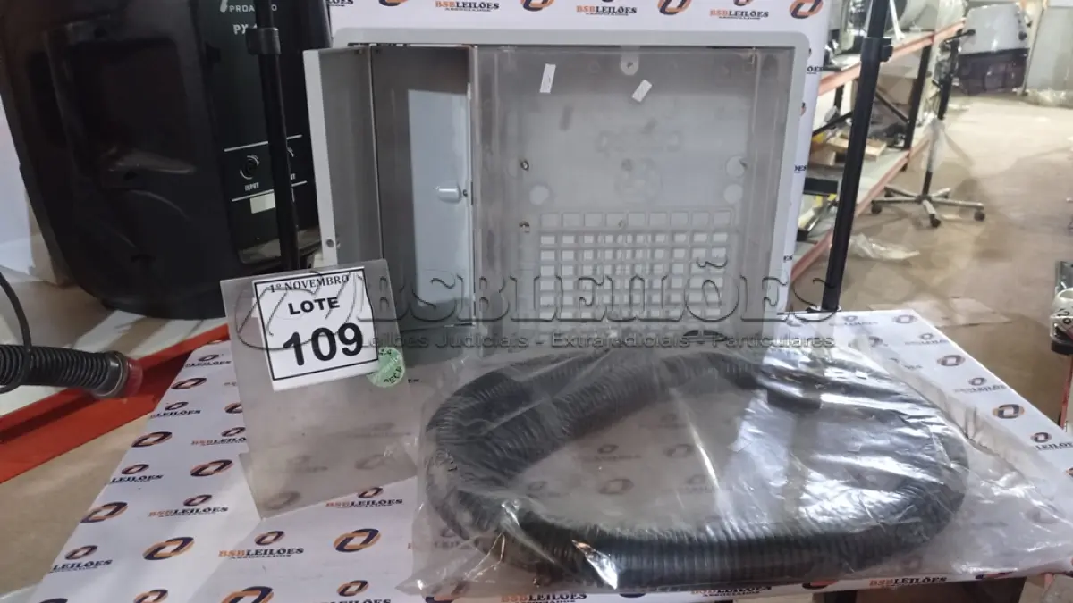 LOTE 109 - 01 UNIDADE DE MEDIÇÃO DE ÁGUA. (NO ESTADO) ATENÇÃO! FAZER A VISITAÇÃO ANTES DE ARREMATAR, NÃO SABEMOS SE FUNCIONA, LEILÃO NÃO TEM GARANTIA E NEM DEVOLUÇÃO, SUJEITO A POSSÍVEIS AVARIAS VISÍVEIS/OCULTAS E/OU AUSÊNCIA DE COMPONENTES.