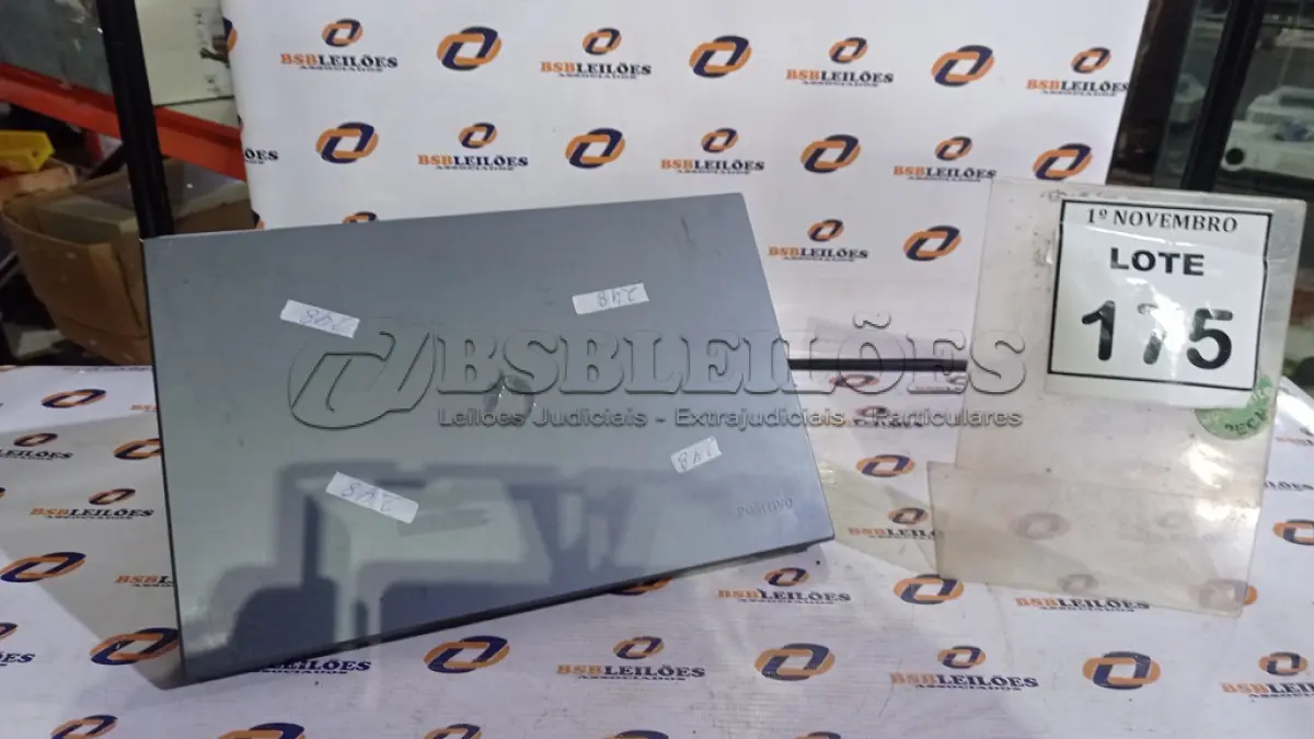 LOTE 175 - 01 NOTEBOOK MARCA POSITIVO. (NO ESTADO) ATENÇÃO! FAZER A VISITAÇÃO ANTES DE ARREMATAR, NÃO SABEMOS SE FUNCIONA, LEILÃO NÃO TEM GARANTIA E NEM DEVOLUÇÃO, SUJEITO A POSSÍVEIS AVARIAS VISÍVEIS/OCULTAS E/OU AUSÊNCIA DE COMPONENTES.