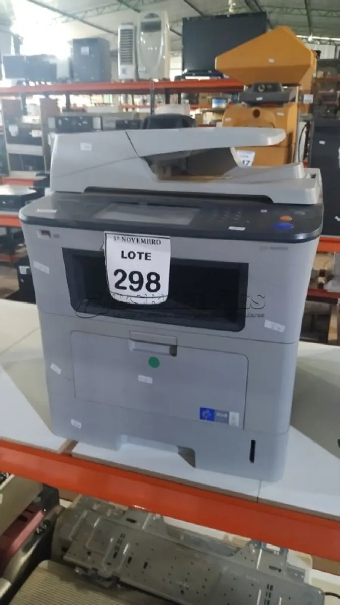 LOTE 298 - 01 IMPRESSORA MULTIFUNCIONAL MODELO SCX-5835NX MARCA SAMSUNG. (NO ESTADO) ATENÇÃO! FAZER A VISITAÇÃO ANTES DE ARREMATAR, NÃO SABEMOS SE FUNCIONA, LEILÃO NÃO TEM GARANTIA E NEM DEVOLUÇÃO, SUJEITO A POSSÍVEIS AVARIAS VISÍVEIS/OCULTAS E/OU AUSÊNCIA DE COMPONENTES.