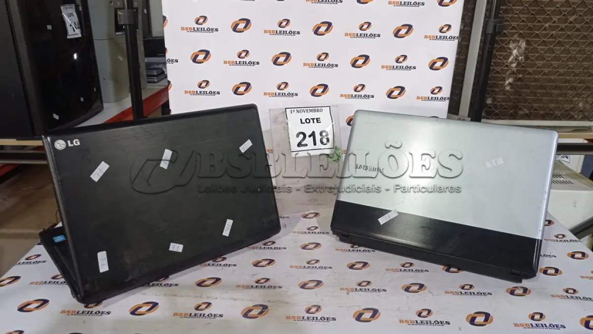 LOTE 218 - 02 NOTEBOOKS MARCAS LG E SAMSUNG. (NO ESTADO) ATENÇÃO! FAZER A VISITAÇÃO ANTES DE ARREMATAR, NÃO SABEMOS SE FUNCIONA, LEILÃO NÃO TEM GARANTIA E NEM DEVOLUÇÃO, SUJEITO A POSSÍVEIS AVARIAS VISÍVEIS/OCULTAS E/OU AUSÊNCIA DE COMPONENTES.