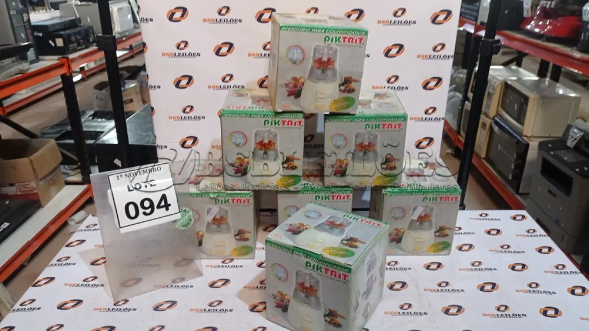 LOTE 094 - 07 ACESSÓRIOS PARA LIQUIDIFICADOR MARCA PIKTRIT. (NO ESTADO) ATENÇÃO! FAZER A VISITAÇÃO ANTES DE ARREMATAR, NÃO SABEMOS SE FUNCIONA, LEILÃO NÃO TEM GARANTIA E NEM DEVOLUÇÃO, SUJEITO A POSSÍVEIS AVARIAS VISÍVEIS/OCULTAS E/OU AUSÊNCIA DE COMPONENTES.
