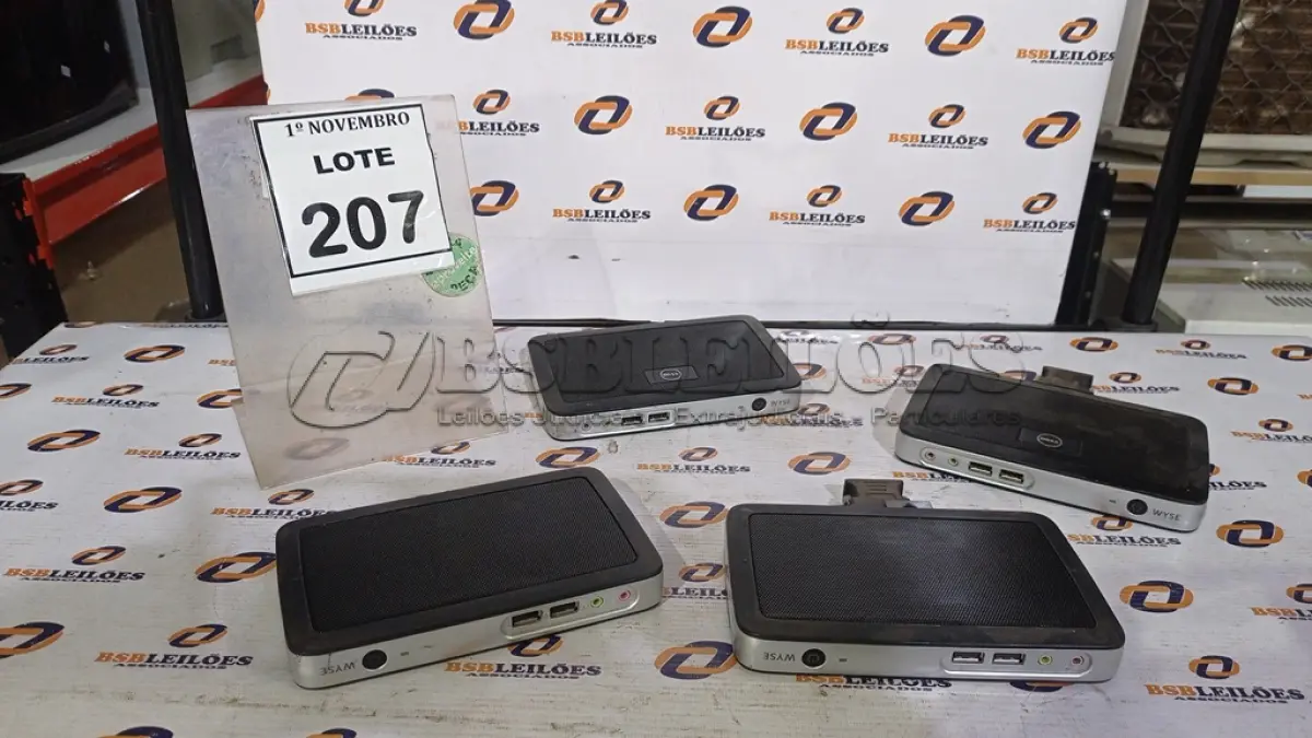 LOTE 207 - 04 MINIS CPU MARCA DELL. (NO ESTADO) ATENÇÃO! FAZER A VISITAÇÃO ANTES DE ARREMATAR, NÃO SABEMOS SE FUNCIONA, LEILÃO NÃO TEM GARANTIA E NEM DEVOLUÇÃO, SUJEITO A POSSÍVEIS AVARIAS VISÍVEIS/OCULTAS E/OU AUSÊNCIA DE COMPONENTES.
