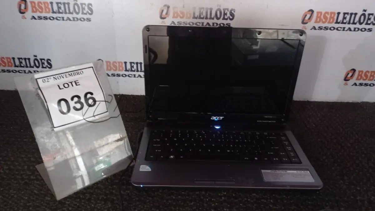 LOTE 036 - 01 NOTEBOOK MARCA ACER. (NO ESTADO) ATENÇÃO! FAZER A VISITAÇÃO ANTES DE ARREMATAR, NÃO SABEMOS SE FUNCIONA, LEILÃO NÃO TEM GARANTIA E NEM DEVOLUÇÃO, SUJEITO A POSSÍVEIS AVARIAS VISÍVEIS/OCULTAS E/OU AUSÊNCIA DE COMPONENTES.