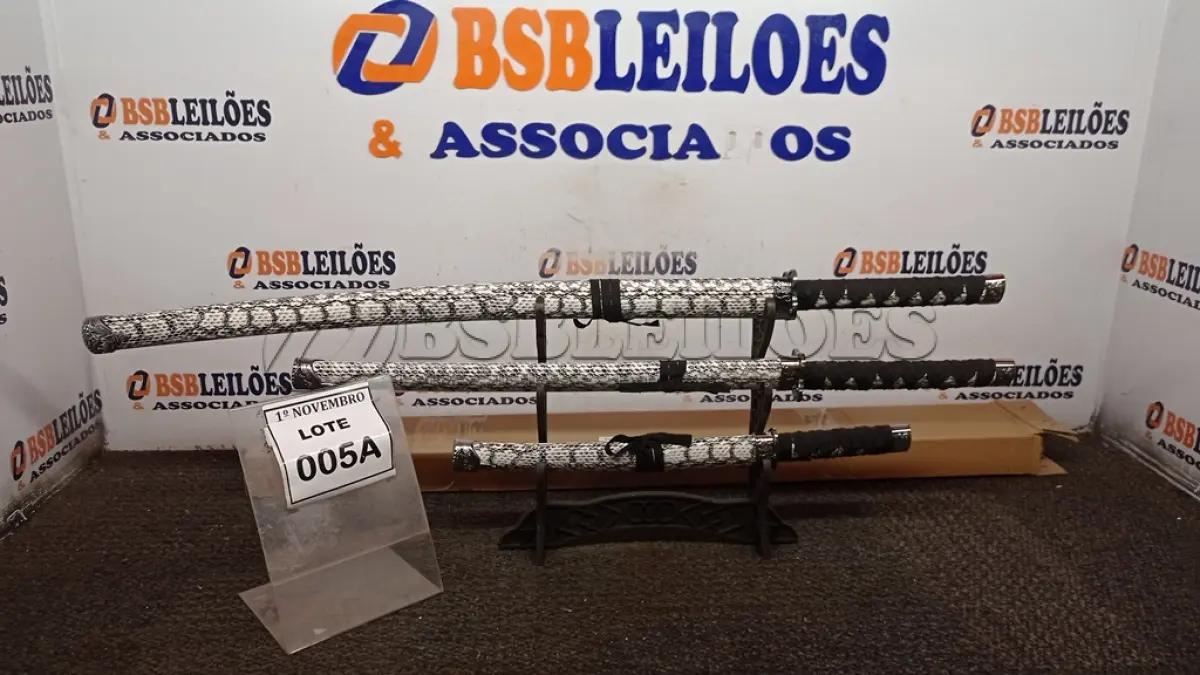 LOTE 005