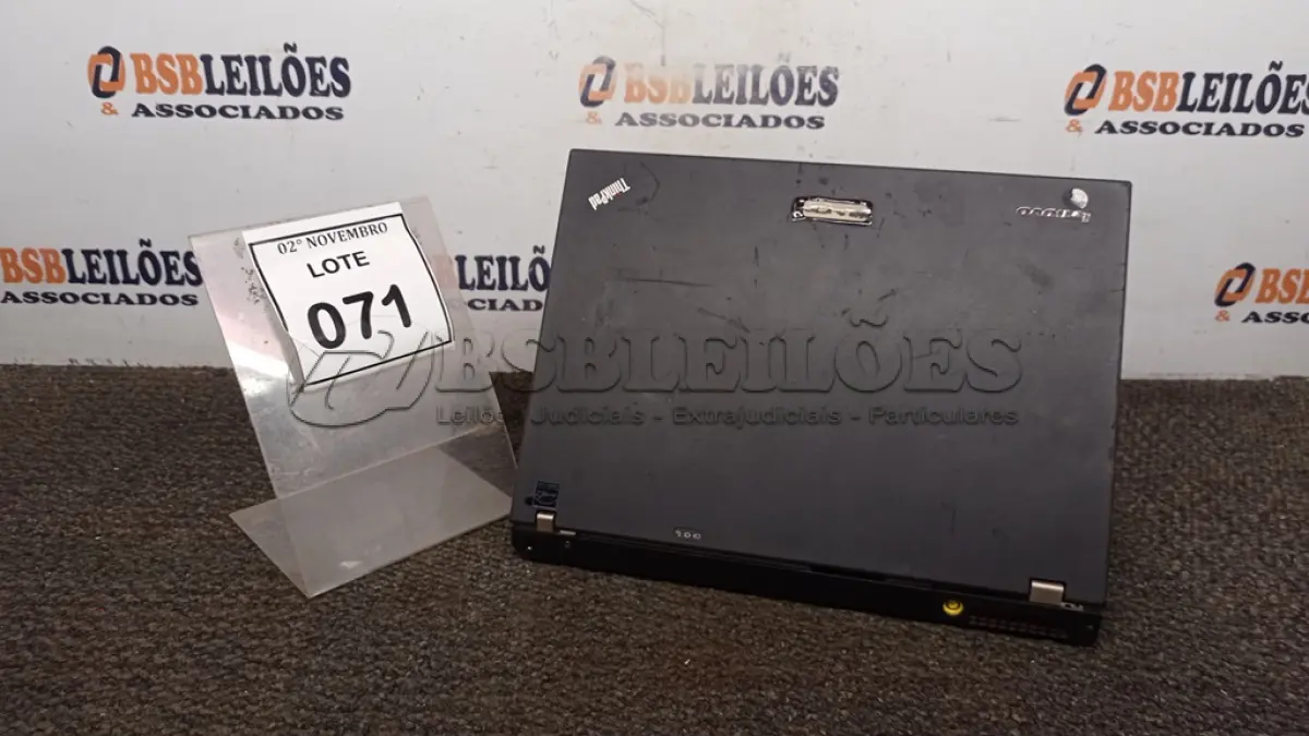 LOTE 071 - 01 NOTEBOOK MARCA LENOVO SÉRIE THINKPAD. (NO ESTADO) ATENÇÃO! FAZER A VISITAÇÃO ANTES DE ARREMATAR, NÃO SABEMOS SE FUNCIONA, LEILÃO NÃO TEM GARANTIA E NEM DEVOLUÇÃO, SUJEITO A POSSÍVEIS AVARIAS VISÍVEIS/OCULTAS E/OU AUSÊNCIA DE COMPONENTES.