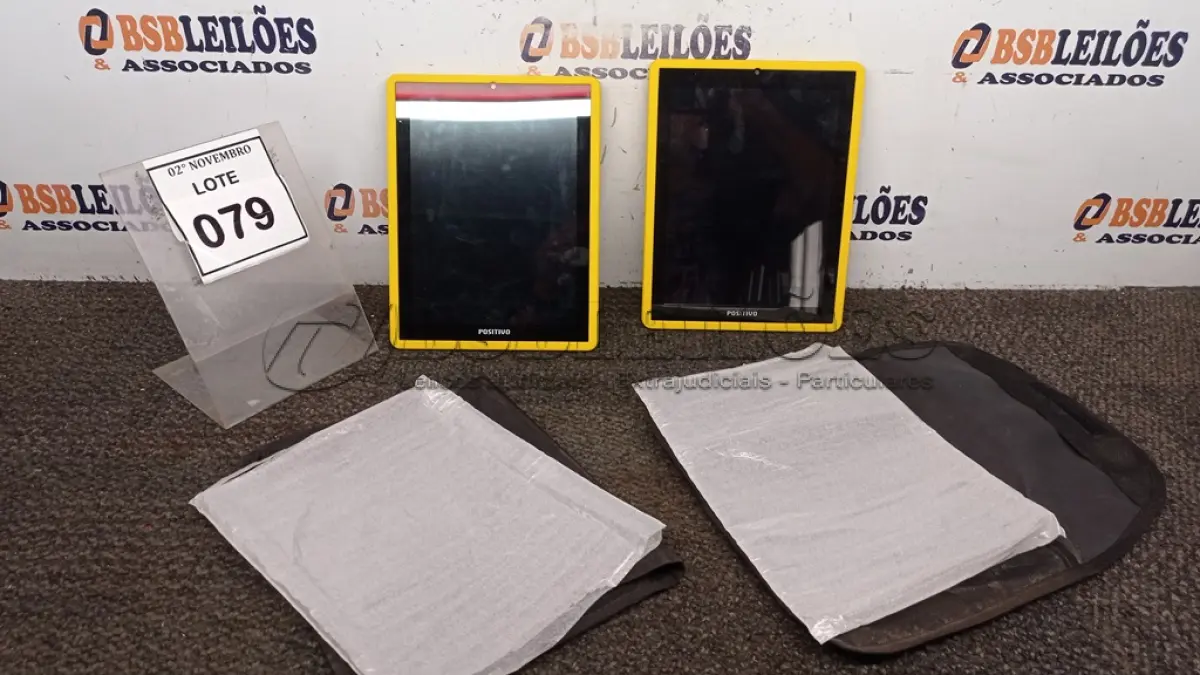 LOTE 079 - 02 TABLETS MARCA POSITIVO COM CAPA. (NO ESTADO) ATENÇÃO! FAZER A VISITAÇÃO ANTES DE ARREMATAR, NÃO SABEMOS SE FUNCIONA, LEILÃO NÃO TEM GARANTIA E NEM DEVOLUÇÃO, SUJEITO A POSSÍVEIS AVARIAS VISÍVEIS/OCULTAS E/OU AUSÊNCIA DE COMPONENTES.