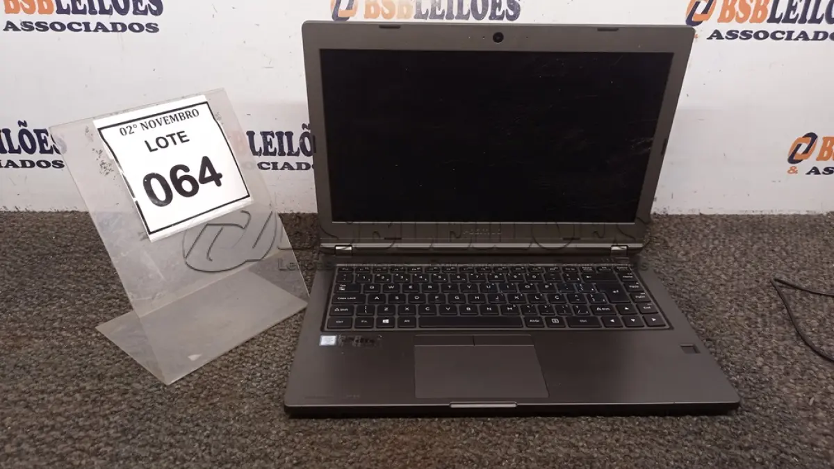 LOTE 064 - 01 NOTEBOOK MARCA POSITIVO. (NO ESTADO) ATENÇÃO! FAZER A VISITAÇÃO ANTES DE ARREMATAR, NÃO SABEMOS SE FUNCIONA, LEILÃO NÃO TEM GARANTIA E NEM DEVOLUÇÃO, SUJEITO A POSSÍVEIS AVARIAS VISÍVEIS/OCULTAS E/OU AUSÊNCIA DE COMPONENTES.