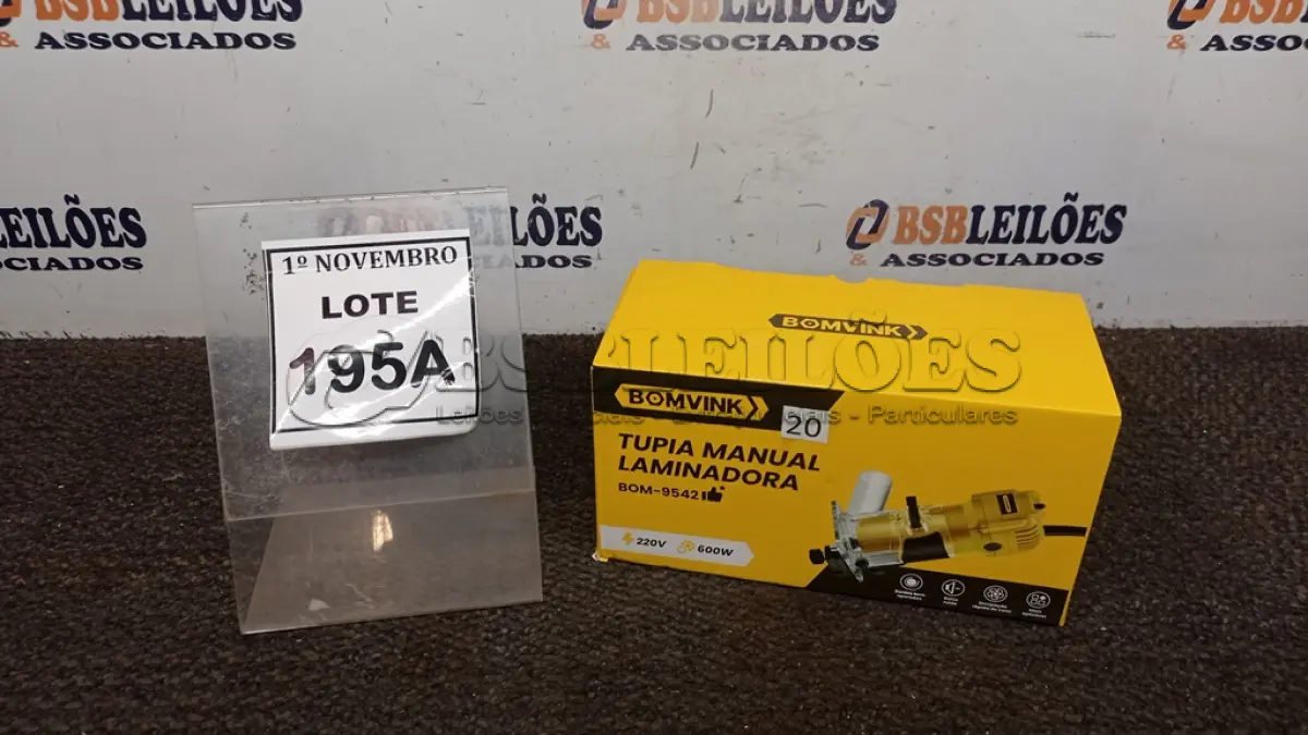 LOTE 195 - 01 TUPIA MANUAL LAMINADORA 600W 220V (PRODUTO NOVO). (NO ESTADO) ATENÇÃO! FAZER A VISITAÇÃO ANTES DE ARREMATAR, NÃO SABEMOS SE FUNCIONA, LEILÃO NÃO TEM GARANTIA E NEM DEVOLUÇÃO, SUJEITO A POSSÍVEIS AVARIAS VISÍVEIS/OCULTAS E/OU AUSÊNCIA DE COMPONENTES.