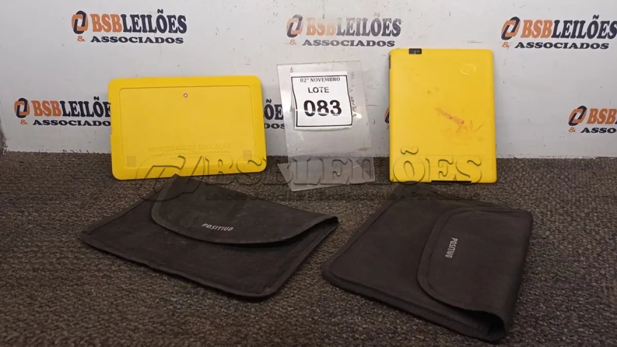 LOTE 083 - 02 TABLETS MARCA POSITIVO COM CAPA. (NO ESTADO) ATENÇÃO! FAZER A VISITAÇÃO ANTES DE ARREMATAR, NÃO SABEMOS SE FUNCIONA, LEILÃO NÃO TEM GARANTIA E NEM DEVOLUÇÃO, SUJEITO A POSSÍVEIS AVARIAS VISÍVEIS/OCULTAS E/OU AUSÊNCIA DE COMPONENTES.