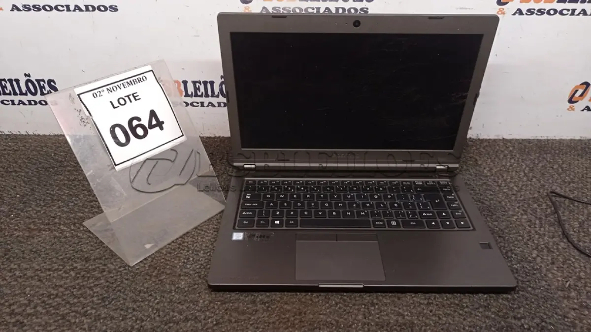 LOTE 064 - 01 NOTEBOOK MARCA POSITIVO. (NO ESTADO) ATENÇÃO! FAZER A VISITAÇÃO ANTES DE ARREMATAR, NÃO SABEMOS SE FUNCIONA, LEILÃO NÃO TEM GARANTIA E NEM DEVOLUÇÃO, SUJEITO A POSSÍVEIS AVARIAS VISÍVEIS/OCULTAS E/OU AUSÊNCIA DE COMPONENTES.