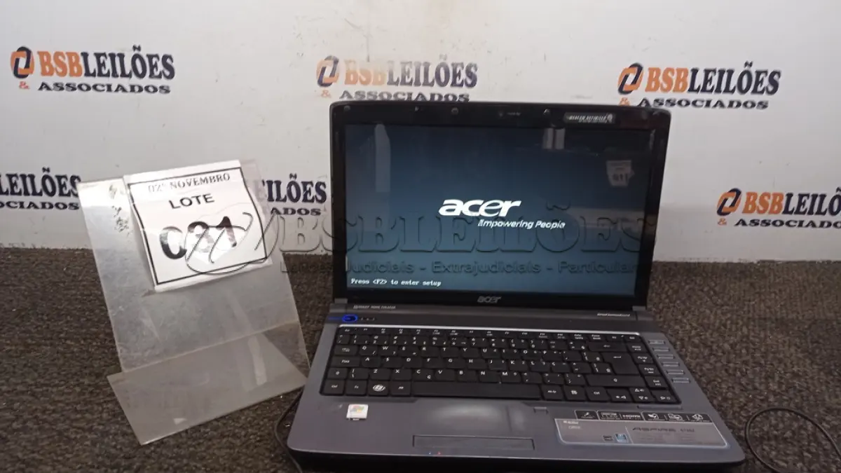 LOTE 031 - 01 NOTEBOOK MARCA ACER. (NO ESTADO) ATENÇÃO! FAZER A VISITAÇÃO ANTES DE ARREMATAR, NÃO SABEMOS SE FUNCIONA, LEILÃO NÃO TEM GARANTIA E NEM DEVOLUÇÃO, SUJEITO A POSSÍVEIS AVARIAS VISÍVEIS/OCULTAS E/OU AUSÊNCIA DE COMPONENTES.