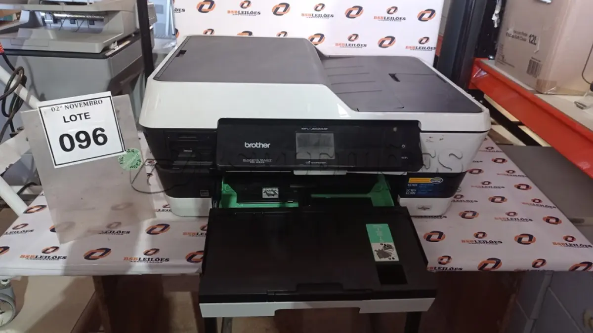 LOTE 096 - 01 SCANNER MODELO MFC-J6520DW MARCA BROTHER. (NO ESTADO) ATENÇÃO! FAZER A VISITAÇÃO ANTES DE ARREMATAR, NÃO SABEMOS SE FUNCIONA, LEILÃO NÃO TEM GARANTIA E NEM DEVOLUÇÃO, SUJEITO A POSSÍVEIS AVARIAS VISÍVEIS/OCULTAS E/OU AUSÊNCIA DE COMPONENTES.