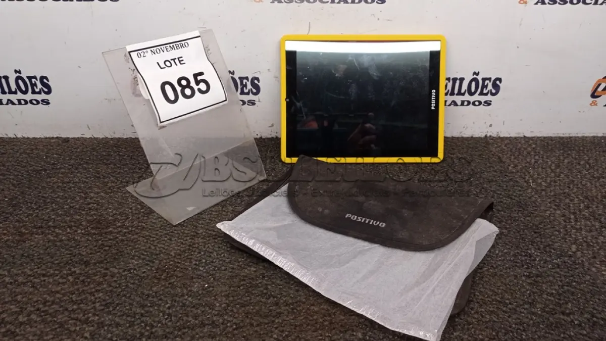 LOTE 085 - 02 TABLETS MARCA POSITIVO COM CAPA. (NO ESTADO) ATENÇÃO! FAZER A VISITAÇÃO ANTES DE ARREMATAR, NÃO SABEMOS SE FUNCIONA, LEILÃO NÃO TEM GARANTIA E NEM DEVOLUÇÃO, SUJEITO A POSSÍVEIS AVARIAS VISÍVEIS/OCULTAS E/OU AUSÊNCIA DE COMPONENTES.