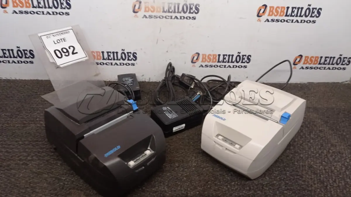 LOTE 092 - 02 IMPRESSORAS DE CUPOM MARCA DIEBOLD COM 02 FONTES. (NO ESTADO) ATENÇÃO! FAZER A VISITAÇÃO ANTES DE ARREMATAR, NÃO SABEMOS SE FUNCIONA, LEILÃO NÃO TEM GARANTIA E NEM DEVOLUÇÃO, SUJEITO A POSSÍVEIS AVARIAS VISÍVEIS/OCULTAS E/OU AUSÊNCIA DE COMPONENTES.