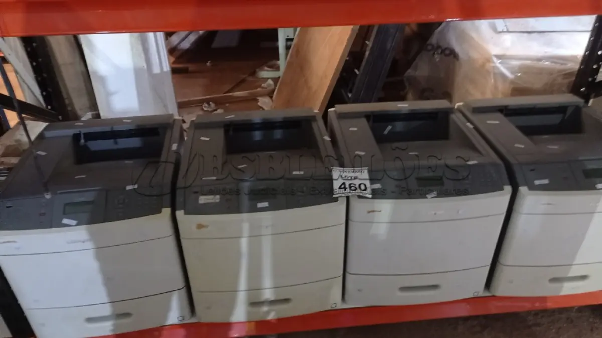 LOTE 460 - 04 IMPRESSORAS MODELO T654DN MARCA LEXMARK. (NO ESTADO) ATENÇÃO! FAZER A VISITAÇÃO ANTES DE ARREMATAR, NÃO SABEMOS SE FUNCIONA, LEILÃO NÃO TEM GARANTIA E NEM DEVOLUÇÃO, SUJEITO A POSSÍVEIS AVARIAS VISÍVEIS/OCULTAS E/OU AUSÊNCIA DE COMPONENTES.