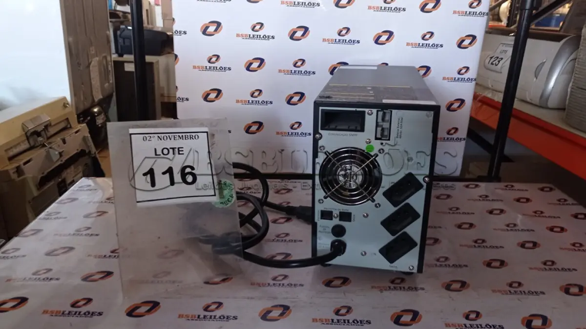 LOTE 116 - 01 NOBREAK MARCA LACERDA 2000VA. (NO ESTADO) ATENÇÃO! FAZER A VISITAÇÃO ANTES DE ARREMATAR, NÃO SABEMOS SE FUNCIONA, LEILÃO NÃO TEM GARANTIA E NEM DEVOLUÇÃO, SUJEITO A POSSÍVEIS AVARIAS VISÍVEIS/OCULTAS E/OU AUSÊNCIA DE COMPONENTES.