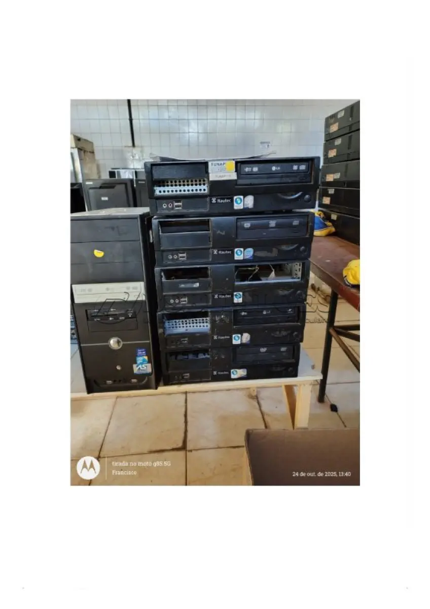 LOTE 023 - 06 MICROCOMPUTADORES DESKTOP – ITAUTEC; (NO ESTADO DE CONSERVAÇÃO QUE SE ENCONTRAM)