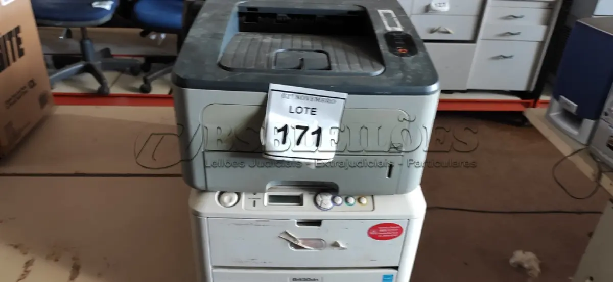 LOTE 171 - 04 IMPRESSORAS DE MARCAS E MODELOS DIVERSOS. (NO ESTADO) ATENÇÃO! FAZER A VISITAÇÃO ANTES DE ARREMATAR, NÃO SABEMOS SE FUNCIONA, LEILÃO NÃO TEM GARANTIA E NEM DEVOLUÇÃO, SUJEITO A POSSÍVEIS AVARIAS VISÍVEIS/OCULTAS E/OU AUSÊNCIA DE COMPONENTES.