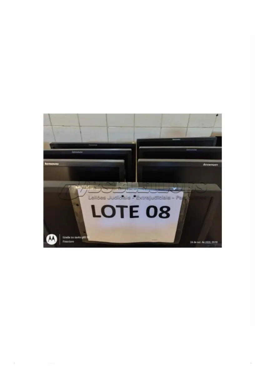 LOTE 008 - 07 MONITORES DE VIDEO POLICROMATICO - MARCA LENOVO; (NO ESTADO DE CONSERVAÇÃO QUE SE ENCONTRAM)