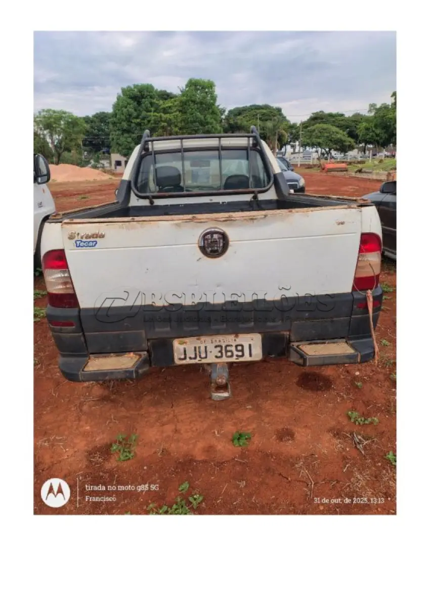 LOTE 119 - 01 VEÍCULO AUTOMOTOR, MARCA: FIAT/ STRADA FIRE, FLEX 1.4 CS, TIPO: PICK UP, COR BRANCA MODELO: 2010/2011, BICOMBUSTÍVEL, 02 PORTAS LATERAIS PLACA JJU- 3691, RENAVAM 00234358750, CHASSI Nº 9BD27803MB7306242. (NO ESTADO DE CONSERVAÇÃO QUE SE ENCONTRA)