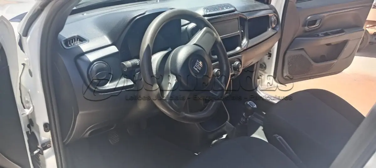 LOTE 428 - 01 FIAT STRADA ENDURANCE A ALCOOL/GASOLINA; ANO 2021/2022 NA  COR BRANCA. (NO ESTADO)
