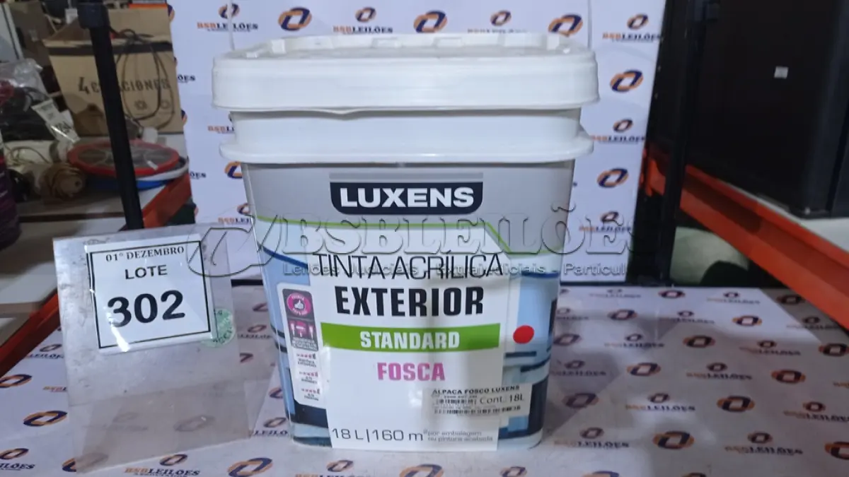 LOTE 302 - 01 BALDE DE TINTA ACRÍLICA EXTERIOR STANDARD DE 18L ALPACA FOSCO MARCA LUXENS. (NO ESTADO) ATENÇÃO! FAZER A VISITAÇÃO ANTES DE ARREMATAR, NÃO SABEMOS SE FUNCIONA, LEILÃO NÃO TEM GARANTIA E NEM DEVOLUÇÃO, SUJEITO A POSSÍVEIS AVARIAS VISÍVEIS/OCULTAS E/OU AUSÊNCIA DE COMPONENTES.