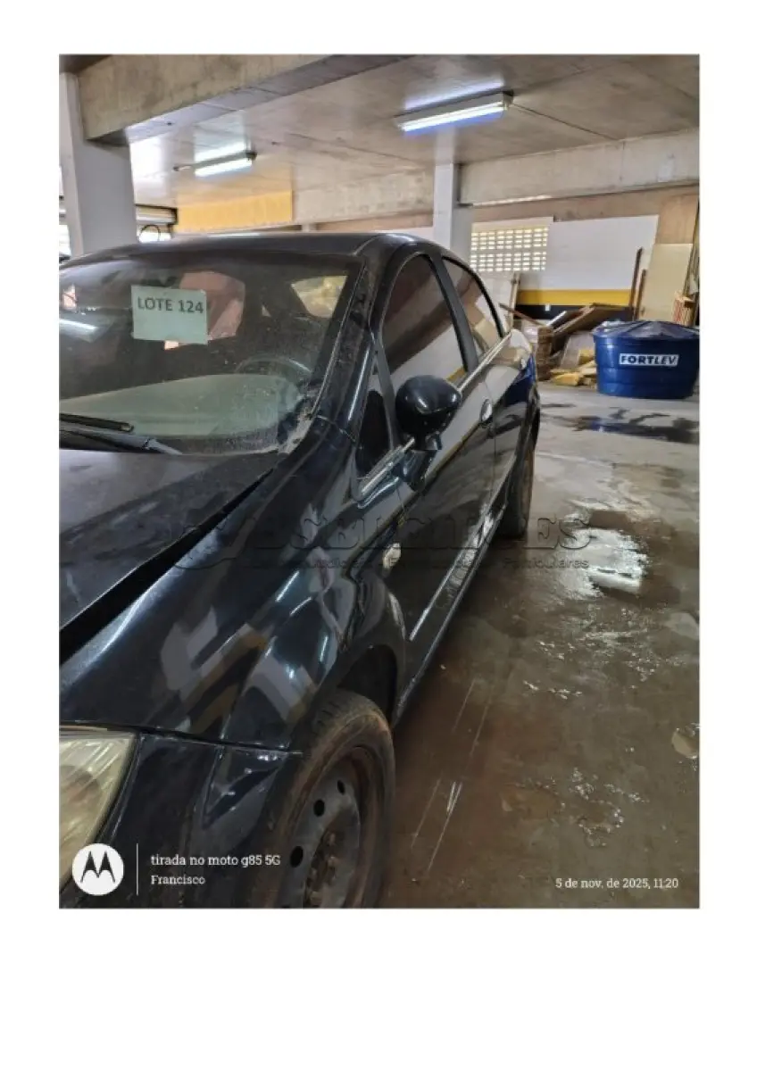 LOTE 124 - 01 VEÍCULO AUTOMOTIVO MODELO LÍNEA HLX 1.9 16V FLEX, SEDAN COR PRETA, ANO: 2010/2010 16v CAPACIDADE 5 PESSOAS, 04 PORTAS. FIAT-LINEA 2010, PLACA JJU-8681 – RENAVAM 00226858286 – CHASSI Nº 9BD110589A1529536. (NO ESTADO DE CONSERVAÇÃO QUE SE ENCONTRA)