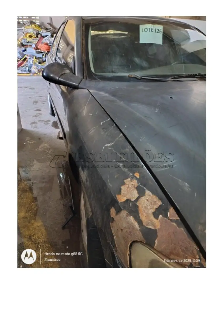 LOTE 126 - 01 VEÍCULO MARCA: CHEVROLET - MODELO: VECTRA VERSÃO GLS 04 PORTAS. COMBUSTÍVEL: GASOLINA - COR: PRETO. MODELO 2002 FABRICAÇÃO 2001 PLACA: JFP-2524 – RENAVAM 00772024723 – CHASSI Nº 9BGJK19HOZB118897. (NO ESTADO DE CONSERVAÇÃO QUE SE ENCONTRA)