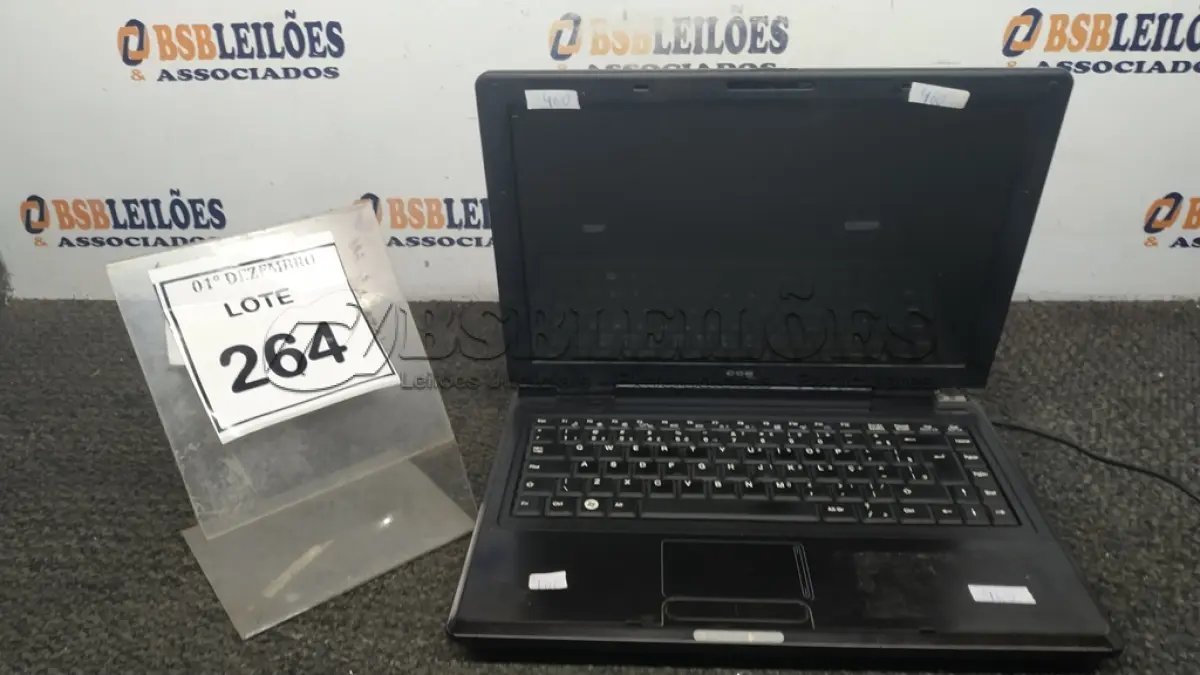 LOTE 264 - 01 NOTEBOOK MARCA CCE COM FONTE. (NO ESTADO) ATENÇÃO! FAZER A VISITAÇÃO ANTES DE ARREMATAR, NÃO SABEMOS SE FUNCIONA, LEILÃO NÃO TEM GARANTIA E NEM DEVOLUÇÃO, SUJEITO A POSSÍVEIS AVARIAS VISÍVEIS/OCULTAS E/OU AUSÊNCIA DE COMPONENTES.