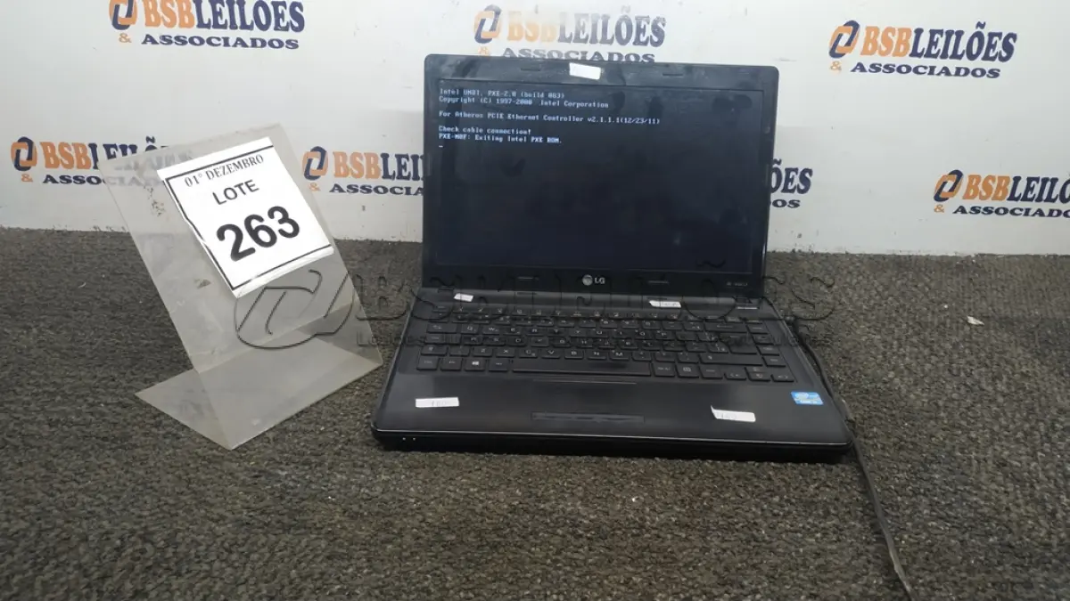 LOTE 263 - 01 NOTEBOOK MARCA LG. (NO ESTADO) ATENÇÃO! FAZER A VISITAÇÃO ANTES DE ARREMATAR, NÃO SABEMOS SE FUNCIONA, LEILÃO NÃO TEM GARANTIA E NEM DEVOLUÇÃO, SUJEITO A POSSÍVEIS AVARIAS VISÍVEIS/OCULTAS E/OU AUSÊNCIA DE COMPONENTES.